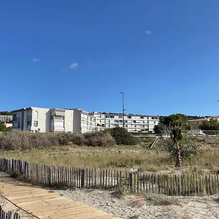 Apartment En Bord De A Avec Loggia, Parking Prive Et Acces Direct A La - Fr-1-338-566